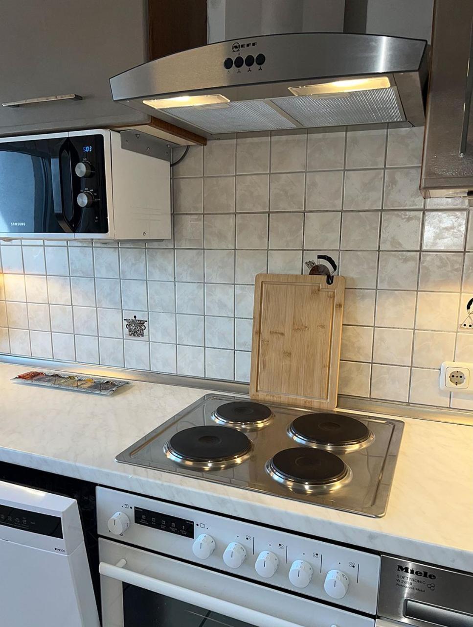 Ferienwohnung Goodtimes Hausen Uber Aar Exterior foto